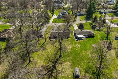 View/Area - 5000 Belleview Ave, Blue Ash, OH 45242 photo 8 of 12