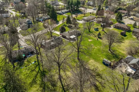 View/Area - 5000 Belleview Ave, Blue Ash, OH 45242 photo 9 of 12