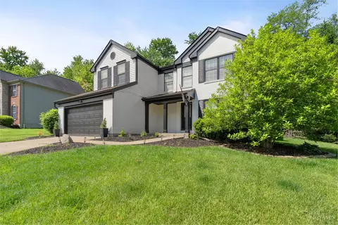 Exterior - 7177 Welbeck Dr, Hamilton Township, OH 45039 photo 4 of 8