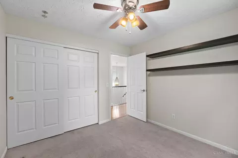 Bedroom - 7177 Welbeck Dr, Hamilton Township, OH 45039 photo 10 of 11