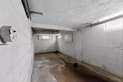 Other - 1866 Ashbrook Dr, Cincinnati, OH 45238 photo 6 of 10