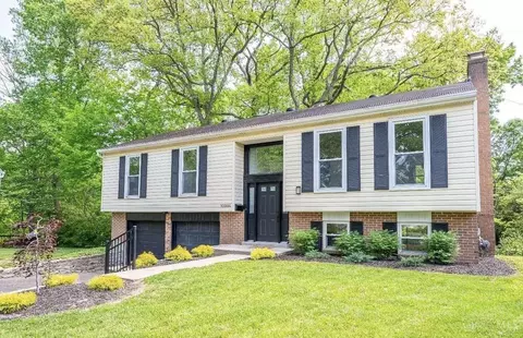10994 Timberwood Ln, Sharonville, OH 45241