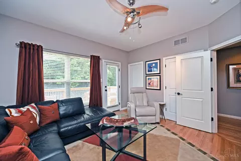Living - 1793 Sycamore St, Cincinnati, OH 45202 photo 4 of 5