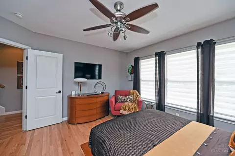 Bedroom - 1793 Sycamore St, Cincinnati, OH 45202 photo 2 of 4