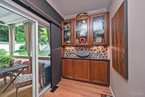 Dining - 1793 Sycamore St, Cincinnati, OH 45202 photo 4 of 4