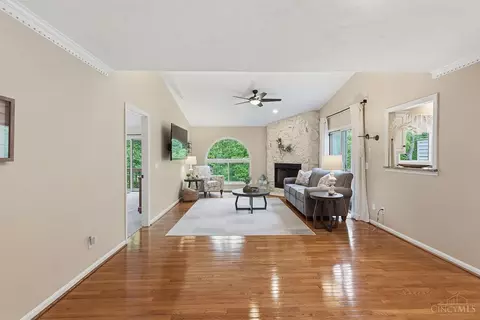 Living - 8196 Rivers Edge Cir, Maineville, OH 45039 photo 1 of 8