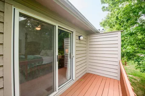 Exterior - 8196 Rivers Edge Cir, Maineville, OH 45039 photo 4 of 9