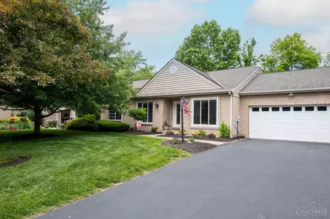 Exterior - 8196 Rivers Edge Cir, Maineville, OH 45039 photo 2 of 9