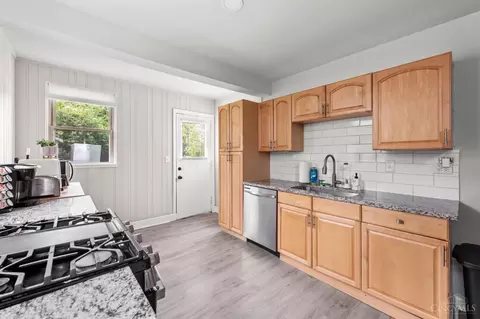 Kitchen - 191 Sturgis Ave, Cincinnati, OH 45217 photo 1 of 2