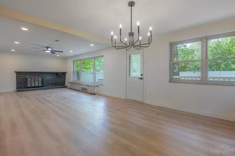 Living - 6481 Devonwood Dr, Cincinnati, OH 45224 photo 2 of 3