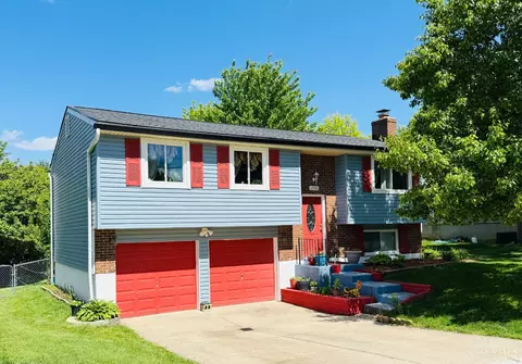 12082 Hazelhurst Dr, Cincinnati, OH 45240