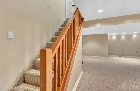 Entry Way - 1210 Dixie Ct, Lincoln Heights, OH 45215 photo 3 of 3