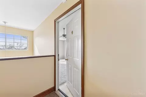 Entry Way - 496 Mapleleaf Dr, Cincinnati, OH 45255 photo 1 of 2