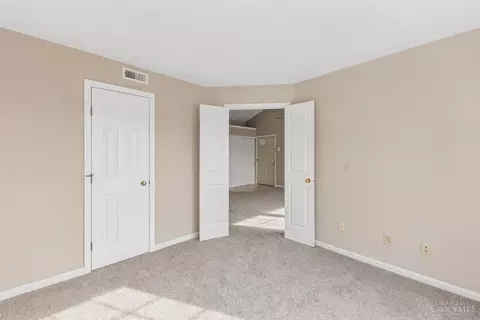 Other - 496 Mapleleaf Dr, Cincinnati, OH 45255 photo 8 of 9