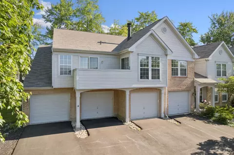 496 Mapleleaf Dr, Cincinnati, OH 45255