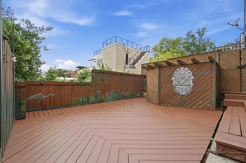 Exterior - 1015 St Gregory St, Cincinnati, OH 45202 photo 7 of 8