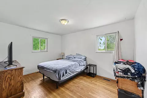 Bedroom - 5884 Troy Rd, Springfield, OH 45502 photo 1 of 6