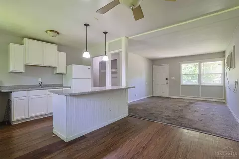 Living - 8793 Balboa Dr, Cincinnati, OH 45231 photo 5 of 5
