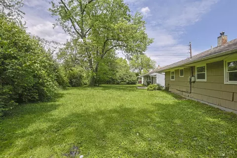 Exterior - 8793 Balboa Dr, Cincinnati, OH 45231 photo 3 of 4
