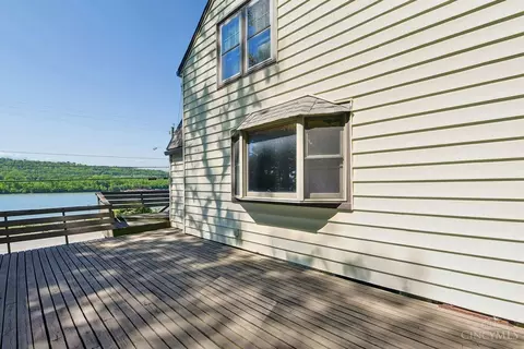 Exterior - 5636 River Rd, Cincinnati, OH 45233 photo 5 of 12
