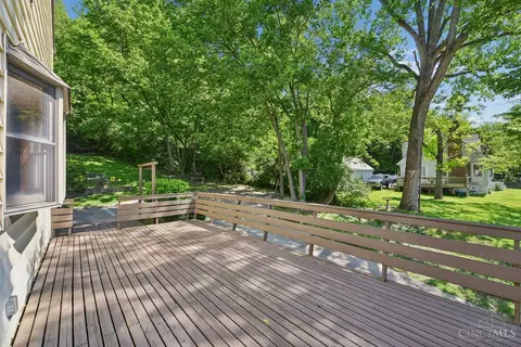 Exterior - 5636 River Rd, Cincinnati, OH 45233 photo 7 of 12
