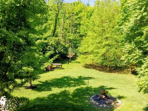 Exterior - 2751 Westbrook Dr, Cincinnati, OH 45211 photo 7 of 13
