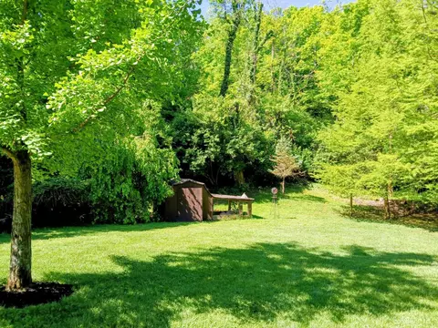 Exterior - 2751 Westbrook Dr, Cincinnati, OH 45211 photo 4 of 13