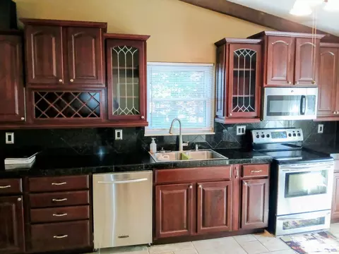 Kitchen - 2751 Westbrook Dr, Cincinnati, OH 45211 photo 1 of 4