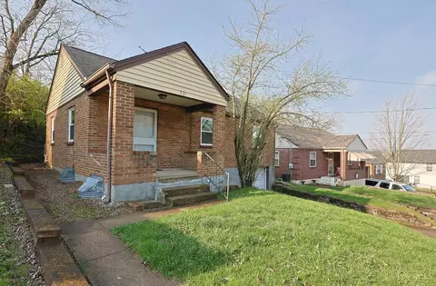 221 Mechanic St, Reading, OH 45215 photo 3