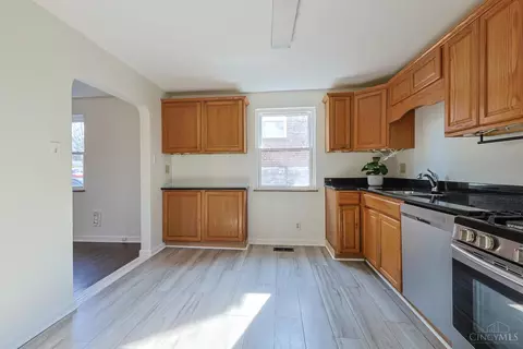 221 Mechanic St, Reading, OH 45215 photo 13