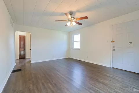 221 Mechanic St, Reading, OH 45215 photo 6
