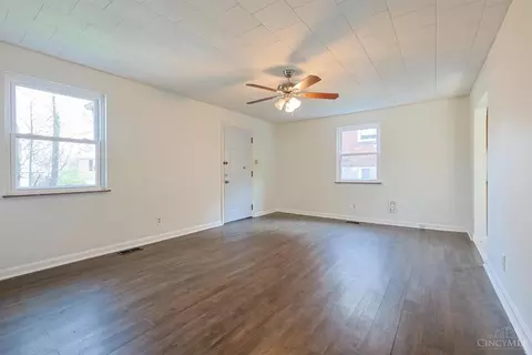 221 Mechanic St, Reading, OH 45215 photo 5