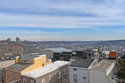 View/Area - 1120 Fuller St, Cincinnati, OH 45202 photo 3 of 3