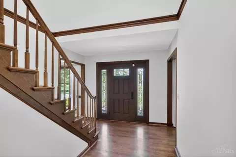 Entry Way - 8883 Appleseed Dr, Cincinnati, OH 45249 photo 3 of 9