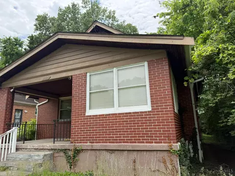 1323 Woodland Ave, Cincinnati, OH 45237