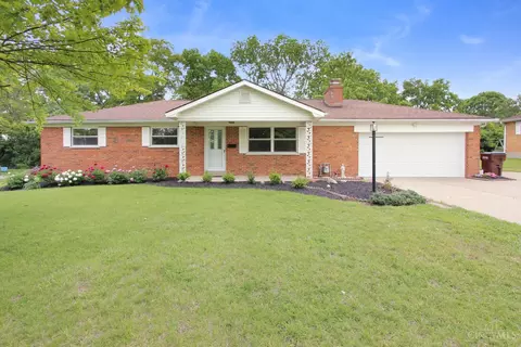 9046 Saxton, West Chester, OH 45069