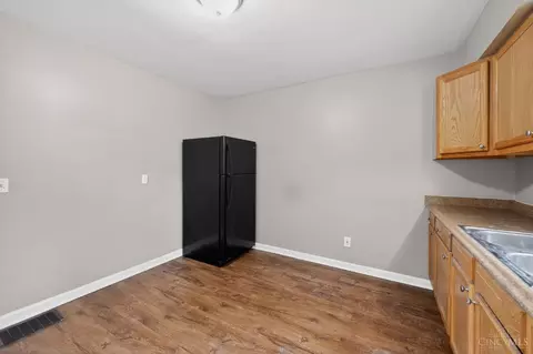 Kitchen - 1398 Adams Rd, Cincinnati, OH 45231 photo 1 of 3
