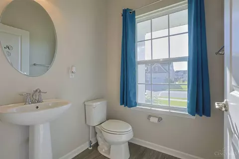 Bath - 1239 Springfield Dr, Harrison, OH 45030 photo 4 of 6