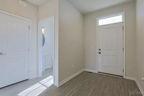 Entry Way - 1239 Springfield Dr, Harrison, OH 45030 photo 1 of 2