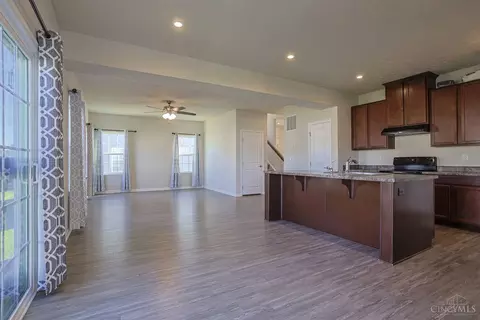 Living - 1239 Springfield Dr, Harrison, OH 45030 photo 4 of 5