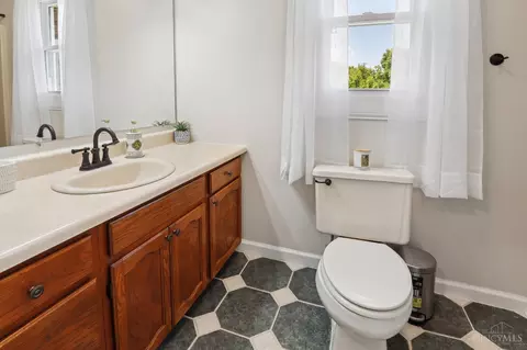 Bath - 928 Shawhan Rd, Morrow, OH 45152 photo 1 of 4