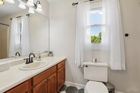 Bath - 928 Shawhan Rd, Morrow, OH 45152 photo 2 of 4