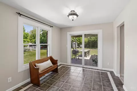 Entry Way - 928 Shawhan Rd, Morrow, OH 45152 photo 4 of 4