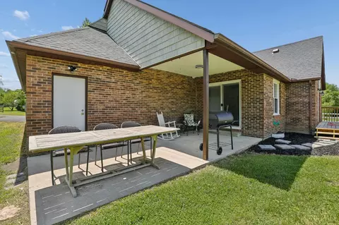 Exterior - 928 Shawhan Rd, Morrow, OH 45152 photo 4 of 17