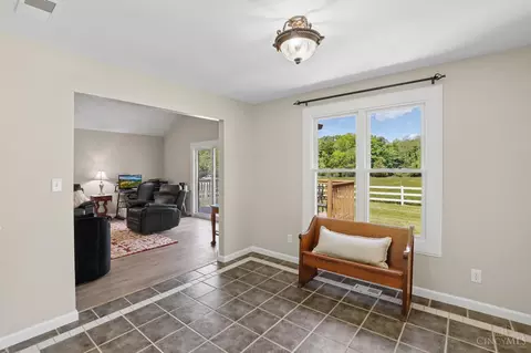 Entry Way - 928 Shawhan Rd, Morrow, OH 45152 photo 3 of 4