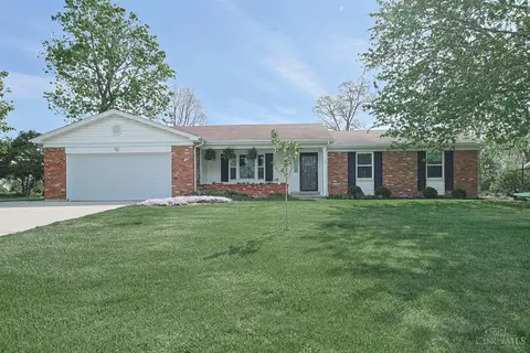 2030 Winding Creek Ln, Mason, OH 45040