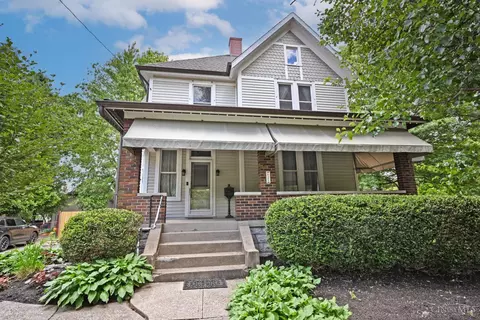 6114 Woodmont Ave, Cincinnati, OH 45213