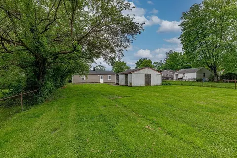Exterior - 1050 Garnoa Dr, Cincinnati, OH 45231 photo 4 of 4