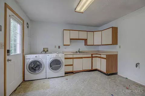 Other - 1050 Garnoa Dr, Cincinnati, OH 45231 photo 2 of 6
