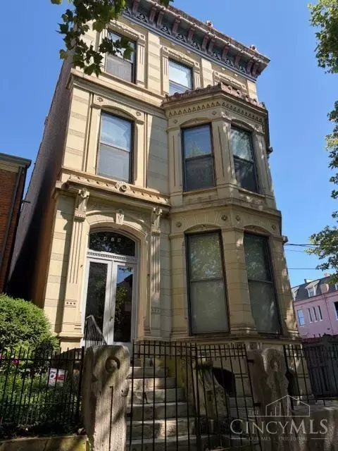414 Clark St, Cincinnati, OH 45203